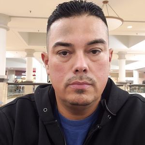 Meet your Posher, Sixto